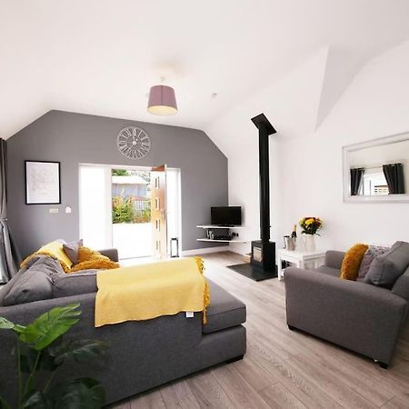 Hoxne Cottages - Daisy Cottage With Private Hot Tub 约克 外观 照片